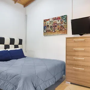 Poblado Brownstone Apartamento Medellín